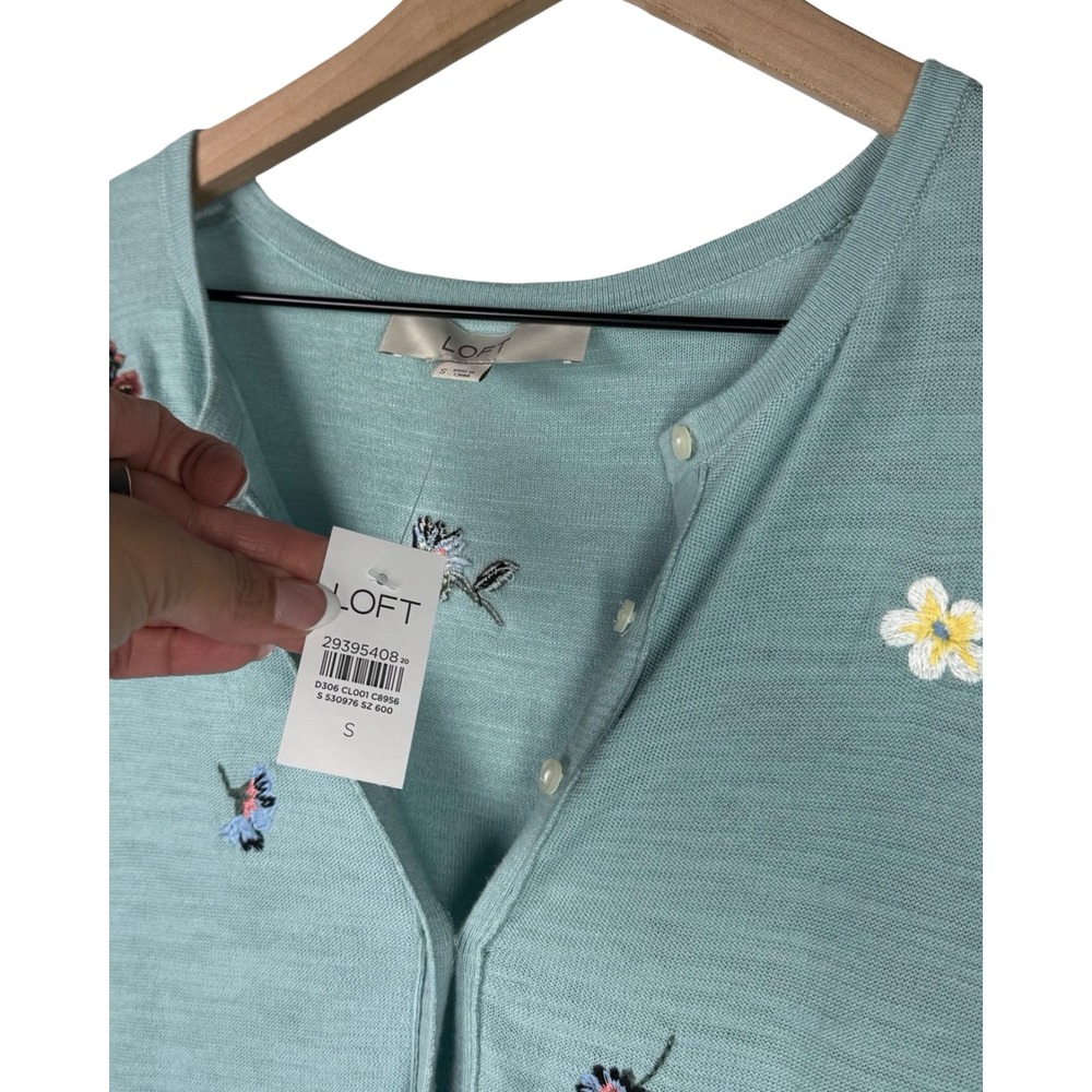 LOFT Blue Floral Embroidered Cotton Cardigan Sweater Small NWT 530976 - Picture 4 of 7